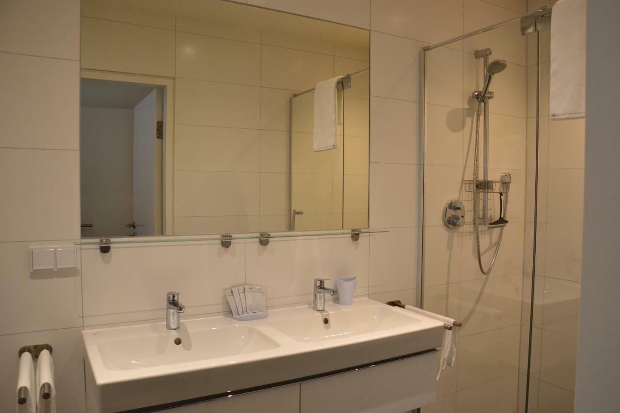 Tt-Rooms - Kontaktlos Mit Self Check-In I Free Parking Graz Exteriör bild