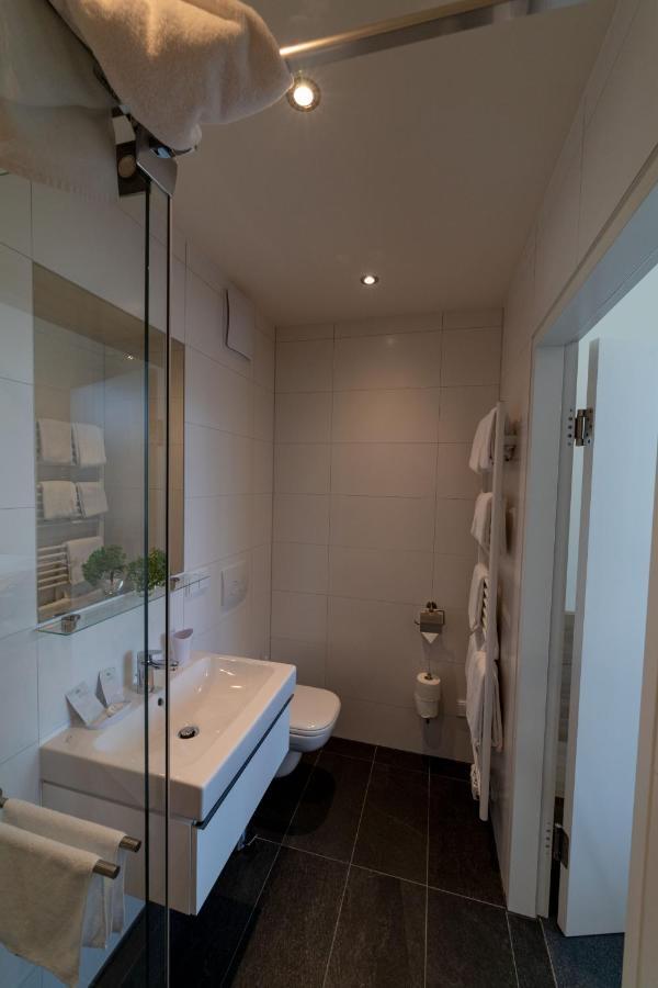 Tt-Rooms - Kontaktlos Mit Self Check-In I Free Parking Graz Exteriör bild